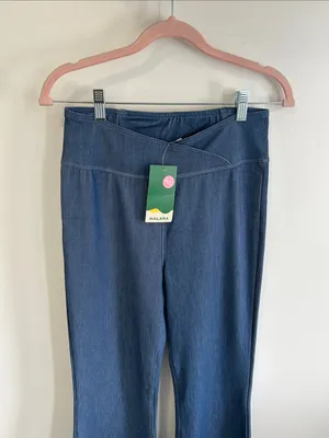 Halara High Waisted Crossover Casual Flare Jeans thumbnail 6