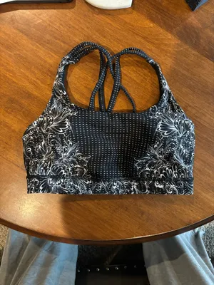 Lululemon black and white sports bra 8 thumbnail 2