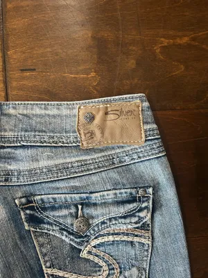 Light wash McKenzie low rise silver jeans Blue Size 28 thumbnail 3