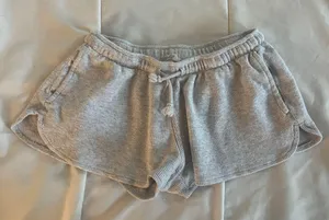 Shorts thumbnail 1