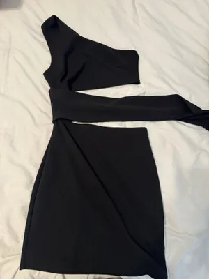 Boutique Black Dress thumbnail 3