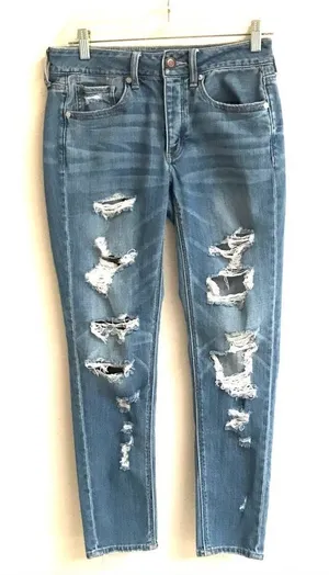 American Eagle Outfitters‎ Tom girl button fly distressed light wash jeans 2R thumbnail 1