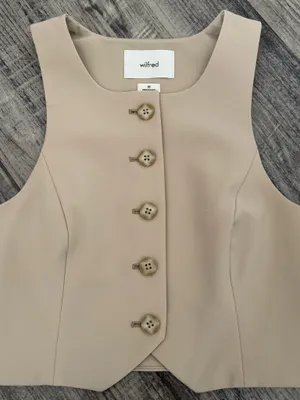 aritzia wilfred cropped vest  thumbnail 2