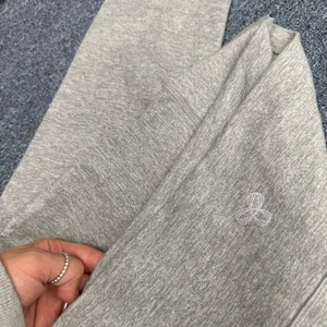Aritzia TNA Heathered Gray Super Soft Leggings thumbnail 2