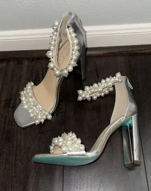 Betsey Johnson Heels thumbnail 1