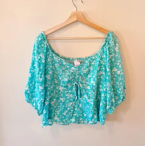Floral Top thumbnail 1