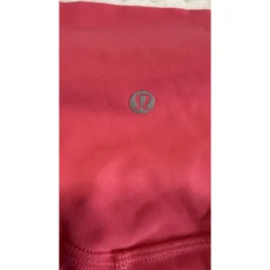 lululemon Align High Rise Crop Leggings 21" hot Pink Size 8 Stretch Yoga thumbnail 4