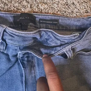 Kendall + Kylie The Icon High Rise‎ Straight Leg Ripped Distressed Jeans Women's thumbnail 3
