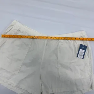 Universal Thread Womens XXL White Linen Blend Elastic Waist Patch Pocket Shorts thumbnail 3