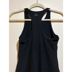 Beyond Yoga Size S Spacedye Ruffled Up High Neck Racerback Dress Black thumbnail 10