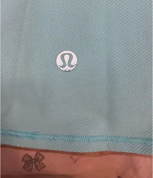Lululemon Top thumbnail 3