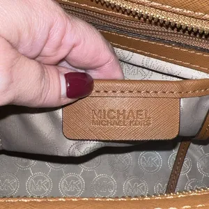 Michael Kors‎ Selma Large Satchel – Saffiano Leather Crossbody Strap Brown Acorn thumbnail 8