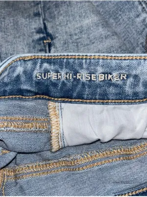 American Eagle Outfitters Bermuda Shorts thumbnail 9