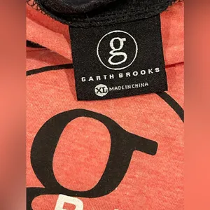 Garth Brooks World Tour Concert Tee Women’s XL thumbnail 3