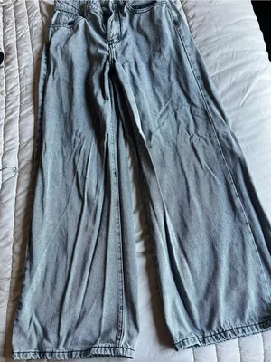 Light Wash Wide Leg Denim Pants thumbnail 4