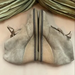 J. Crew Suede Lace Up Wedge Boots size 6 Tan‎ thumbnail 8