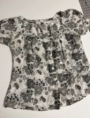 H&M Y2K Floral Puff Sleeve Blouse Women’s US 16 EUR 46 Cottagecore Top thumbnail 1