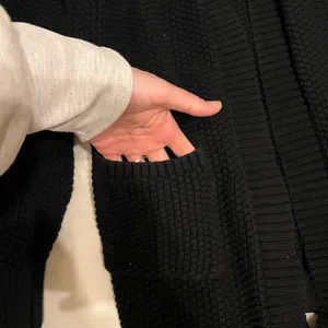 GAP Classic knit cardigan with pockets thumbnail 4