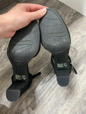 Christian Siriano Black Heels thumbnail 5