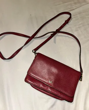 Michael Kors Crossbody thumbnail 1