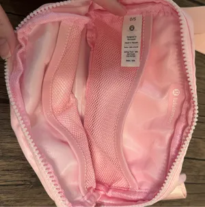 Lululemon Belt Bag thumbnail 3