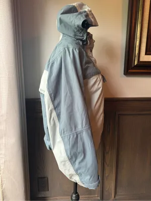 Helly Hansen women’s Y2K vintage colorblock Light Gray and Slate Jacket medium thumbnail 8