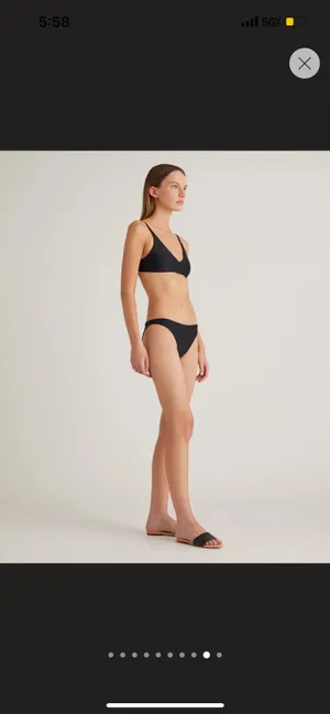 New Quince Italian V-neck Bikini Top Size Small thumbnail 5