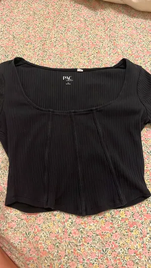 PacSun Black corset crop top thumbnail 1