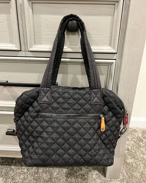 Medium bag Black thumbnail 1