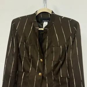 Jones New York Silk Pinstripe Blazer Stand Collar Jacket Size 6 Brown Classic thumbnail 4