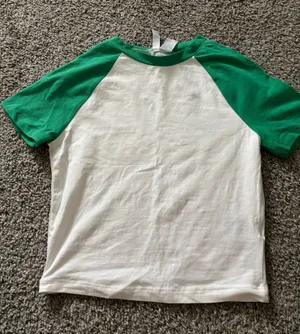 H&M Top thumbnail 1