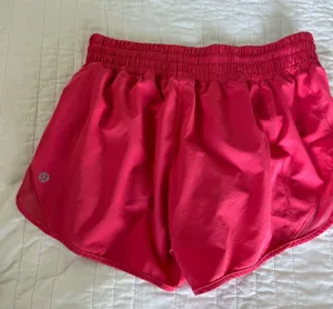 Lululemon Shorts Hotty Hot 2.5" thumbnail 2