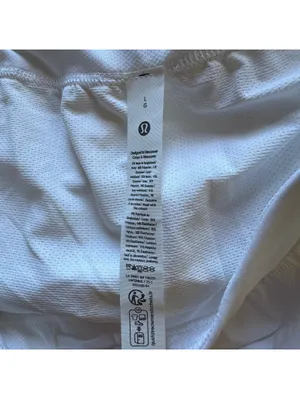 Lululemon Fast & Free Short High Rise 3” Split, White Size Large/Size 10 NWT thumbnail 5