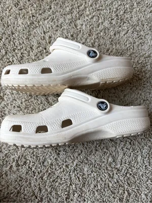 Classic White Crocs Women’s Size 5 Men’s Sz 7 Jibbitz Charms Included Disney G2 thumbnail 7