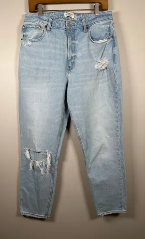 Abercrombie & Fitch The Mom High Rise‎ Curve Love Sz 30/10 Distressed Light Wash thumbnail 1