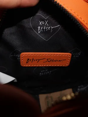 NWT Betsey Johnson Game Time Basketball Crossbody Bag Purse Whistle Charm thumbnail 7