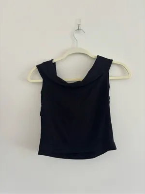Reformation Ezlynn Knit Off-Shoulder Top Black thumbnail 6