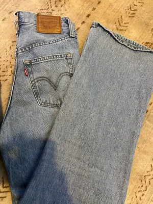 Levi’s Jeans thumbnail 2