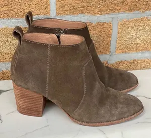 Madewell Brenner Ankle Boot in Suede size 9 thumbnail 1
