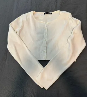 Brandy Melville sweater top thumbnail 3
