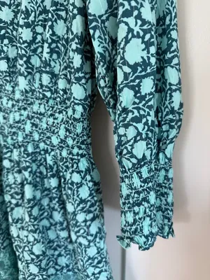 Vineyard Vines Sea Floral Smocked Waist Dress Blue Medium thumbnail 5