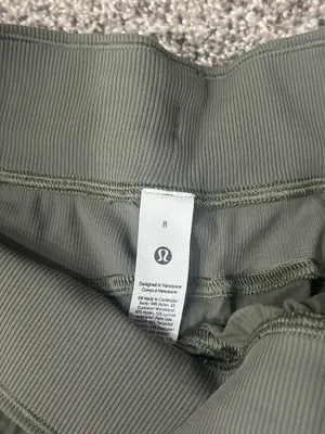 Lululemon Shorts thumbnail 2