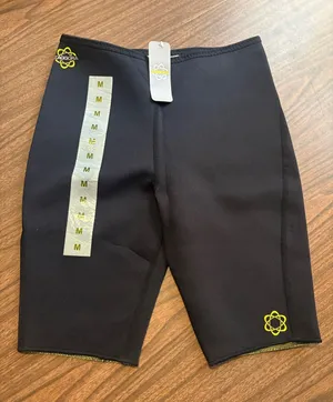 NEW Zaggora Medium Black Hot Pants Neoprene Sweat Shorts NWT thumbnail 1