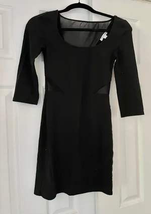 Dress thumbnail 1