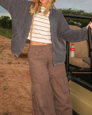 Cargo Pants Size XXS thumbnail 3