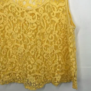 Forever 21 Y2K Lace Crop Yellow Top Floral design Medium thumbnail 3