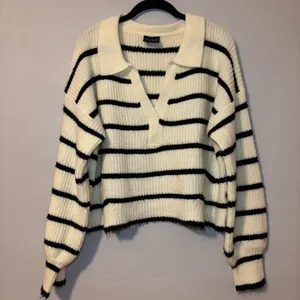 Miou Muse Striped Sweater | Size M White Size M thumbnail 2