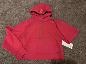 Lululemon M/L Vintage Rose Oversized Scuba thumbnail 1
