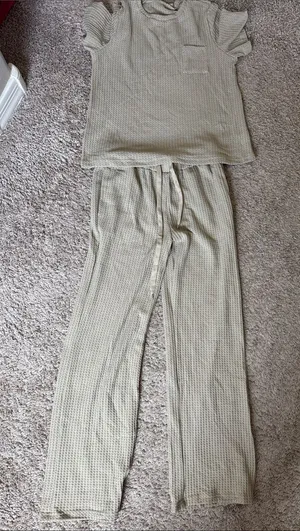 Waffle-Knit Women's Pajama Set — Short Sleeve Top & Drawstring Pants / D27 thumbnail 1
