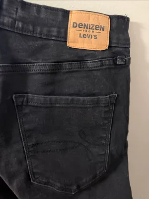 Denizen by Levi's High Rise Skinny Jeans - Black - Size 8 thumbnail 6